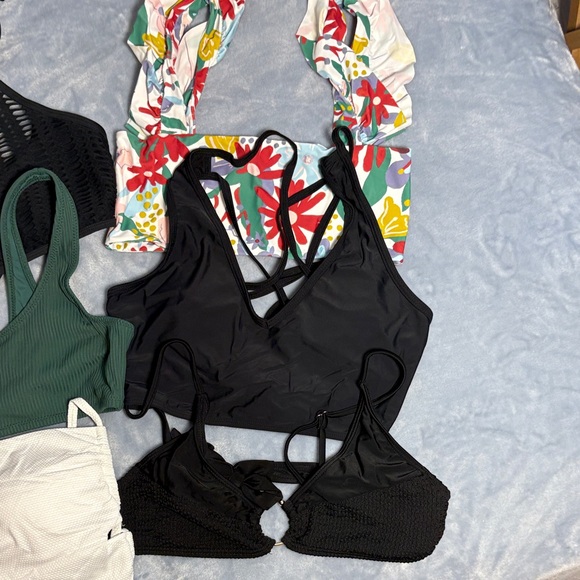 Swimwear Bundle Women's Size Large Mixed - Picture 3 of 4